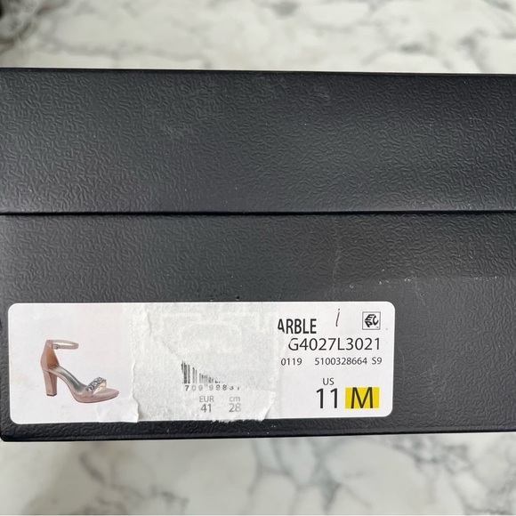 Naturalizer Cassano Blush Pink Suede Heels Comfortable Romantic Wedding Size 11 - Picture 9 of 9